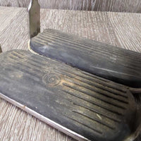 Light Stirrup Irons, grips *gc/fair, dirty, rusty, rubbed/thin grips, pitted
