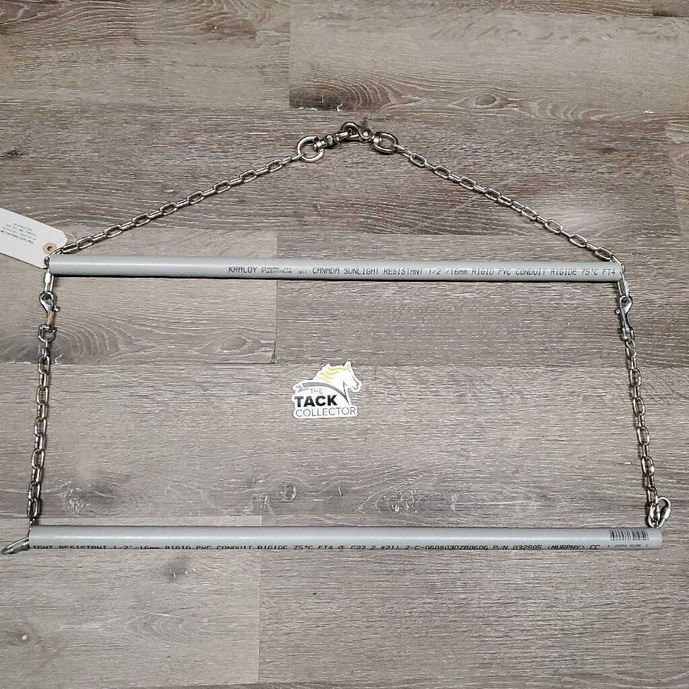 2 Bar Blanket - Saddle Pad Rack Hanger. PVC & Chain *xc, clean, scratches, scuffs