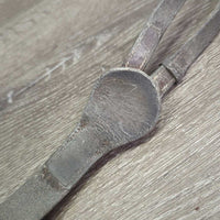 Flat Leather Adj Breastplate, 2 Snaps *gc, dirt, older, stiff, dry, dents, stains, creases
