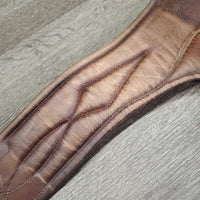 Lg Belly Girth, 2x els, Caribiner, Magnetic Cover *gc, dirt, creases, hairy seams, edges: scrapes, slices, dry & hard creases
