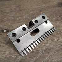 Wide 2 Piece Clipper Blades, case *gc, clean, mnr rusty, sharp?