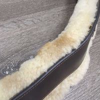FS Leather Girth, x2 els, D Ring, Sheepskin Velcro Liner *vgc, clean, stains, scratches, liner: mnr shrunk/short
