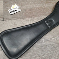 Anatomical Short Girth, 2x Els, D Ring, velcro *xc/like new, clean, v.mnr hairy edges