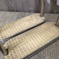 Fine Hvy Stirrup Irons, grips *gc, dirt, rubs, stains, scratches
