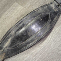 Padded Leather Short - Dressage Girth, 2x els *fair, filthy, creases, hairy seams, dry, stiff, bent, cracking, stretched keepers
