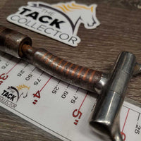 Sweet Iron Western D Ring Bit, center roller, rotating *gc, clean, rusty, scuffs, chews

