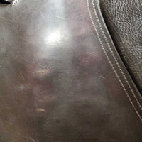 14.5" W *5.75" Hastilow Ranger Close Contact Saddle, 2 Billet Guards, Wool Flocking, Rear Gusset Panels, Med Front Blocks, Flaps: 12"L x 11.75"W Serial #: 2010 42 43
