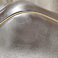 14.5" W *5.75" Hastilow Ranger Close Contact Saddle, 2 Billet Guards, Wool Flocking, Rear Gusset Panels, Med Front Blocks, Flaps: 12"L x 11.75"W Serial #: 2010 42 43
