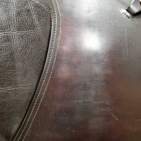 14.5" W *5.75" Hastilow Ranger Close Contact Saddle, 2 Billet Guards, Wool Flocking, Rear Gusset Panels, Med Front Blocks, Flaps: 12"L x 11.75"W Serial #: 2010 42 43
