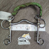 LS Gaited Med Port Bit, curb chain *gc, chews, grass, residue, dirt, gunk, scratches, vetwrap
