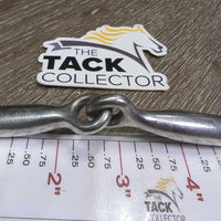 Thin Hunter D Ring, 4 Hooks *gc, dirty, rubs, scratches, older
