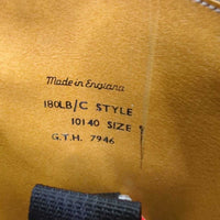 Field Boots, Pull On *gc, older, N0 laces, clean, v.rubbed heels, scratches, deep folds/creases
