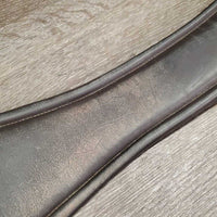 Thick Padded Leather Girth, 2x els, Center D Ring *gc, mnr dirt, stains, rubs & hairy seams, rubs, pills, faded
