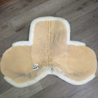 Fitted Sheepskin Hunter Saddle Pad *xc, mnr stains, hair & dirt, Cut Off Tabs

