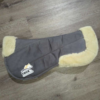 Microsuede & Rolled Fleece Edges Half Pad *vgc, clean, mnr hair, dirty & clumpyspot
