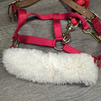 Nylon Breakaway Halter, Nose Fleece, Spring Snap, Nylon Lead Rope, Tag *xc/like new, cut tag, mnr stains
