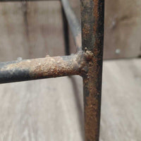 Metal Saddle Stand *gc, rust, dirt/dust