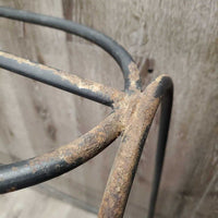 Metal Saddle Stand *gc, rust, dirt/dust
