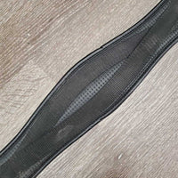 Neoprene Nylon Web Girth, 1x els *vgc, clean, seams: mnr hair & residue

