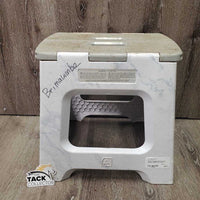 Plastic Folding Stool *gc, dirt, marker

