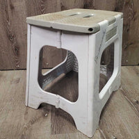 Plastic Folding Stool *gc, dirt, marker

