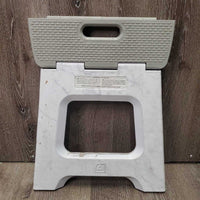 Plastic Folding Stool *gc, dirt, marker
