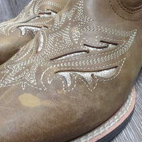JUNIORS Square Toe Cowboy Boots *xc/vgc, mnr scuffs, hair, rubbed inner heels, stains & scratches
