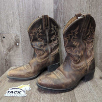 JUNIORS Pointy Toe Short Cowboy Boots *gc, rubs, scuffs, v.scrapes, inner heel rubs, LOOSE Rt Toe
