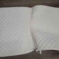 Dressage Quilt Saddle Pad, Canada Flag, tag *new
