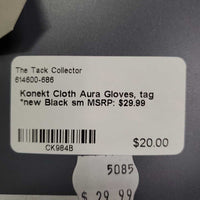 Cloth Aura Gloves, tag *new
