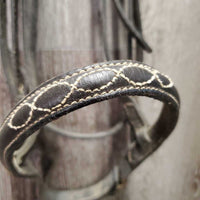 FS Bridle *fair, v.dirty, v.stiff, scrapes, xholes, split
