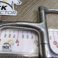 Thin D Ring Snaffle Bit *gc/vgvc, clean, scuffs, rubs
