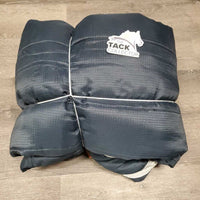 200g Quilt Stable Blanket, detach neck, 0 tail/legs *gc, mnr dirt, tear, hole threads, film, marker, stains?
