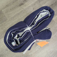 Fitted Full Fleece Cooler, tail *gc, clean, shavings, hair, threads, puckers, clumpy
