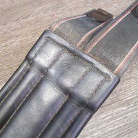 Padded Anitomical Girth, 2x els, 3x D Rings *vgc/gc, clean, mnr hairy seams, rubs, creases/cracks
