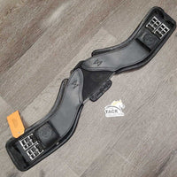 Shoulder Relief Anatomical Short Girth, leather liner, center els *vgc, dirt, residue, faded
