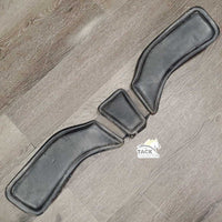 Shoulder Relief Anatomical Short Girth, leather liner, center els *vgc, dirt, residue, faded
