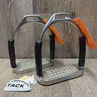 Flexi Stirrup Irons, Cheese Grater Grips *gc, clean & residue, scratches
