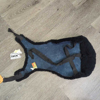 Sheepskin English Saddle Seat Saver *xc/vgc, clean, mnr hair, stains & residue
