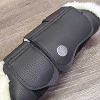 Front & Hind Fleece Lined Closed Boots *xc, clean, mnr snags
