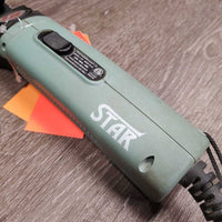 Single Speed Clipper, 2 pr Blades: A2 & A2F *vgc, clean, mnr stains & hair, dirty cord *WORK, SOUND GREAT
