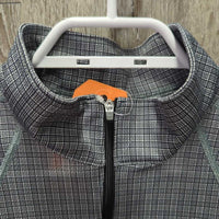 SS Shirt, 1/2 Zip Up *vgc, faded/discolored logo, seam rubs & frays, older?
