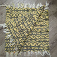 Soft Western Saddle Pad - Blanket, Fringe *gc, clean, rubs, frays, snags
