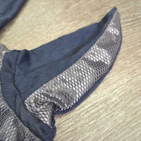 Mesh Fly Veil Ear Bonnet *gc, rubs, pills, snags, hair
