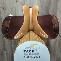 17 MW *5.25" HDR Advantage Close Contact, 2 Billet Guards, Lg Front Pencil Blocks, Foam Panels: Flaps: 14.5"L x 14"W Serial #: 17 07 32137 3 FIT
