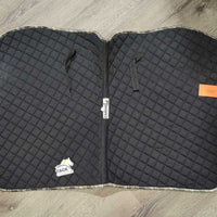 Quilt Jumper Pad *gc, clean, v. pilly, stains, mnr rubs, residue, threads, holey edges, hair, puckers

