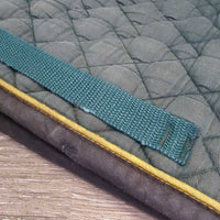 Quilt Jumper Pad *gc, clean, pills, v. faded, mnr rubs, hair, threads, stains, puckers, curled edges
