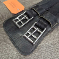 Self Adjusting Soft Padded Short - Dressage Girth *gc, mnr dirt, twisted hardware, seam residue & hair, older, frayed tag
