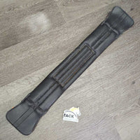 Self Adjusting Soft Padded Short - Dressage Girth *gc, mnr dirt, twisted hardware, seam residue & hair, older, frayed tag
