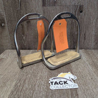 Foot Free - Hvy Fine Curved Safety Stirrup Irons, grips *vgc/gc, mnr dirt, scratches, stains & rust
